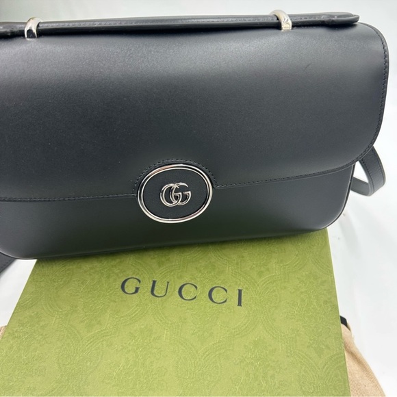 Women’s Gucci calf Skin GG shoulder bag detachable strap made in Italy - Picture 11 of 16